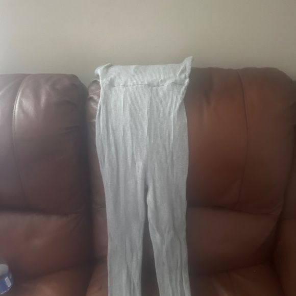 Clothes - Picture 15 of 16